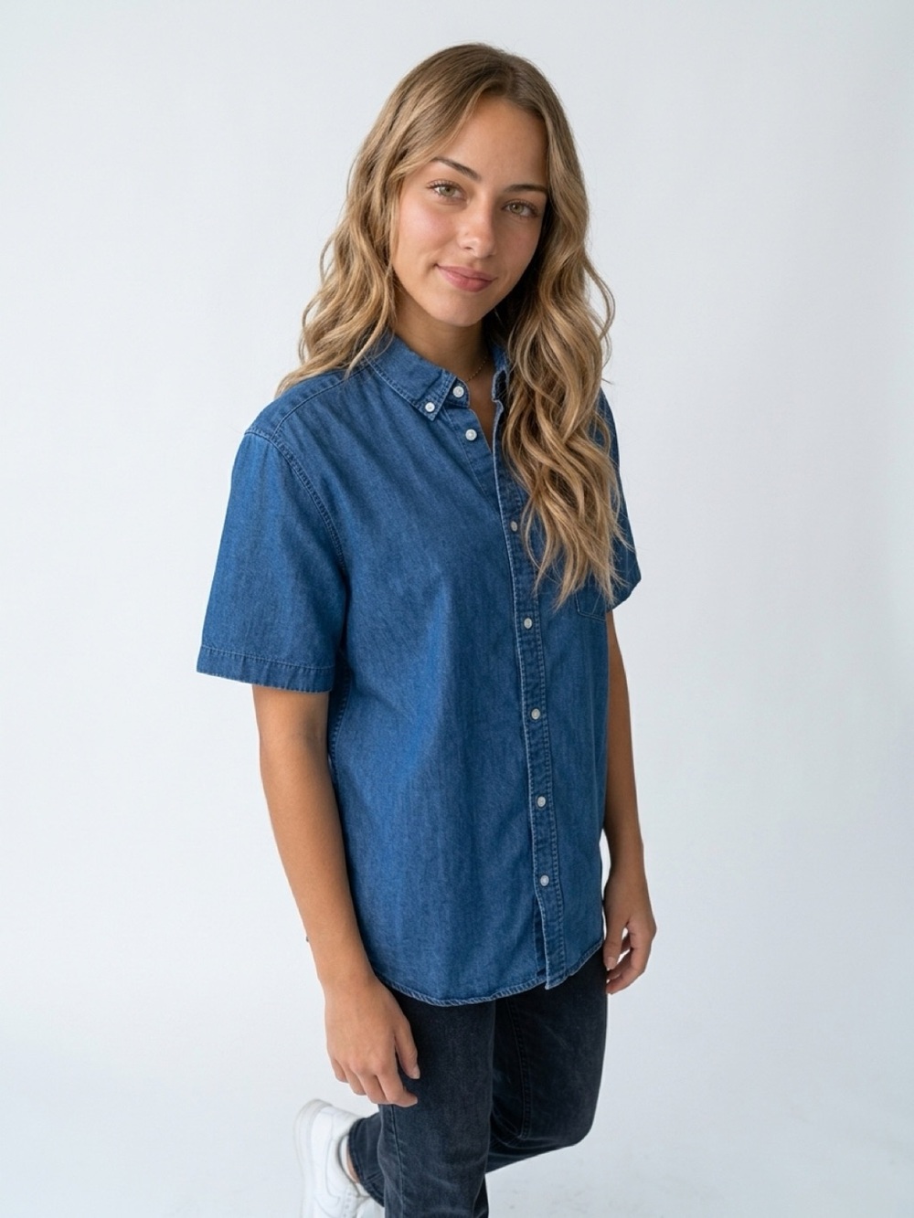 H&M Men's Blue Denim Short Sleeve Button-Down Shirt Size M Casual - Picture 10 of 10